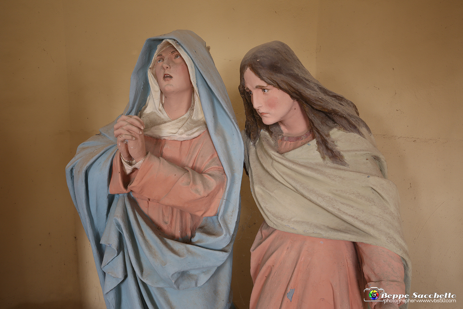 VBS_6652 - I Piloni della Via Crucis del Sacro Monte di Montà d'Alba.jpg